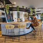 Ibis Styles Centre Rive Gauche ホテル 3*