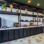 Ibis Styles Centre Rive Gauche ホテル