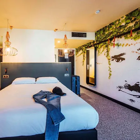 Ibis Styles Centre Rive Gauche Руан