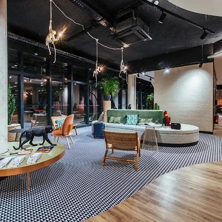 Ibis Styles Centre Rive Gauche Hotel