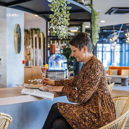 Ibis Styles Centre Rive Gauche Hotell 3*