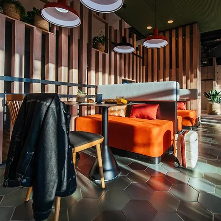Ibis Styles Centre Rive Gauche 루앙