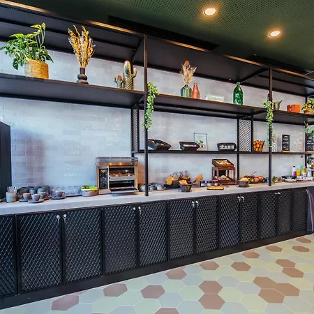 Ibis Styles Centre Rive Gauche 호텔