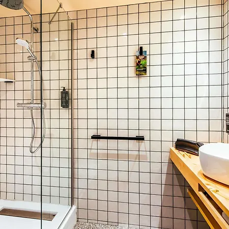 호텔 Ibis Styles Centre Rive Gauche 3*