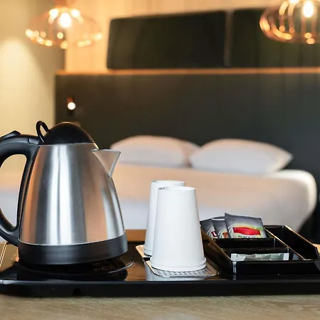 호텔 Ibis Styles Centre Rive Gauche 3*