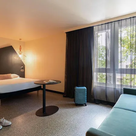호텔 Ibis Styles Centre Rive Gauche 루앙