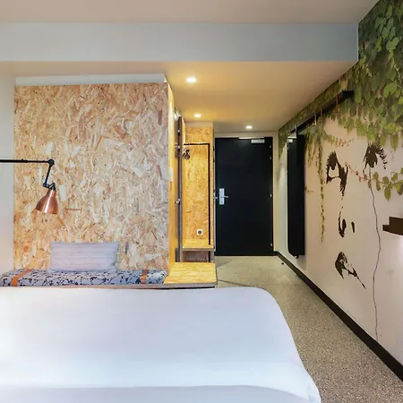 Ibis Styles Centre Rive Gauche 3* 루앙