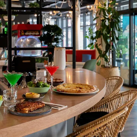 호텔 Ibis Styles Centre Rive Gauche 3*