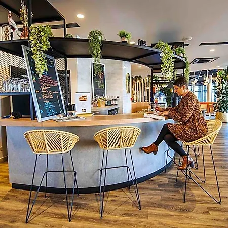 Ibis Styles Centre Rive Gauche Hotel 3*