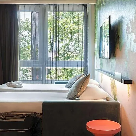 Ibis Styles Centre Rive Gauche 3* Rouen