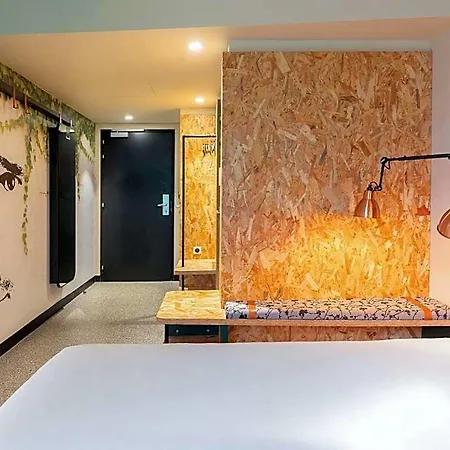 Ibis Styles Centre Rive Gauche 3* Rouen