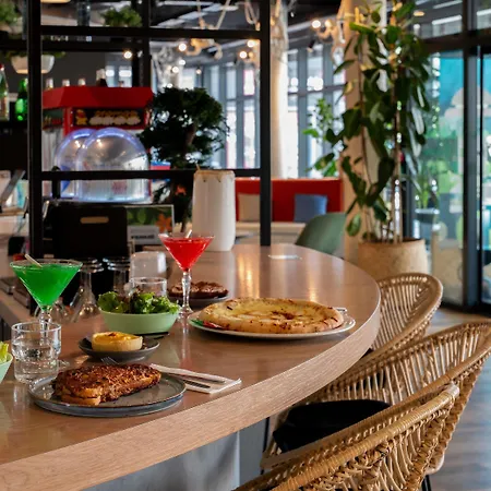 Ibis Styles Centre Rive Gauche 3* Rouen