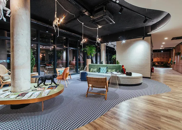 Ibis Styles Centre Rive Gauche Hotel