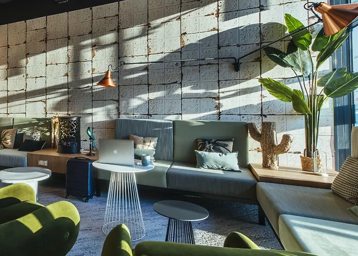 Ibis Styles Centre Rive Gauche 3*